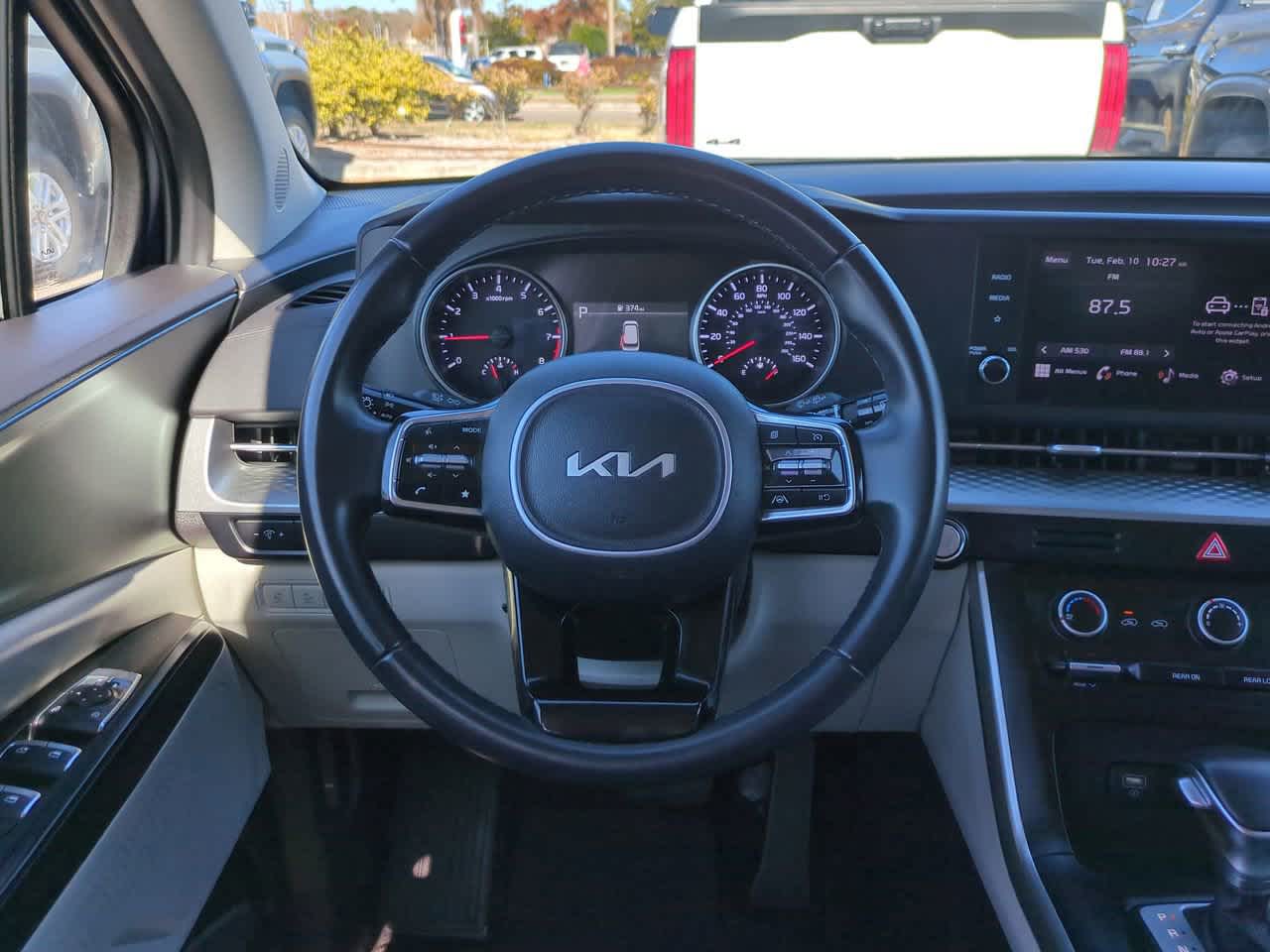 Thumbnail: 2024 Kia Carnival - 16