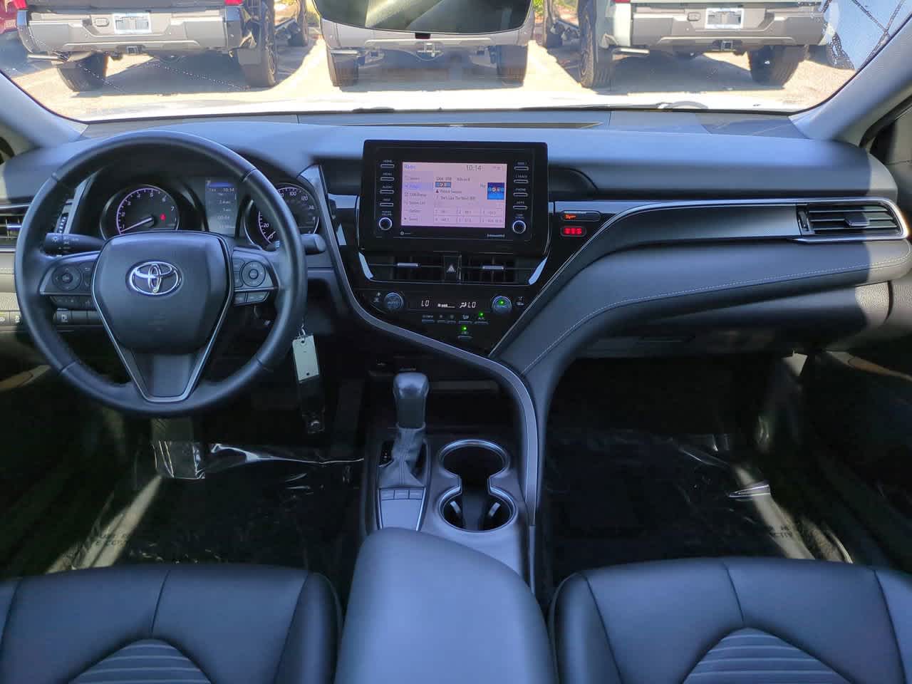 Thumbnail: 2022 Toyota Camry - 14