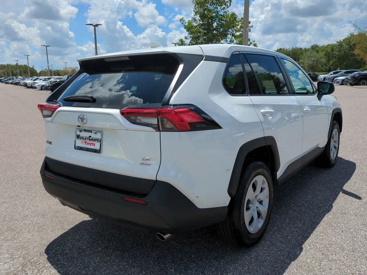 Thumbnail: 2024 Toyota RAV4 - 6
