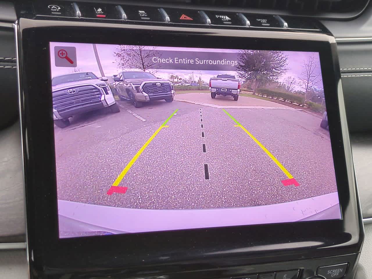 Thumbnail: 2021 Jeep Grand Cherokee L - 21