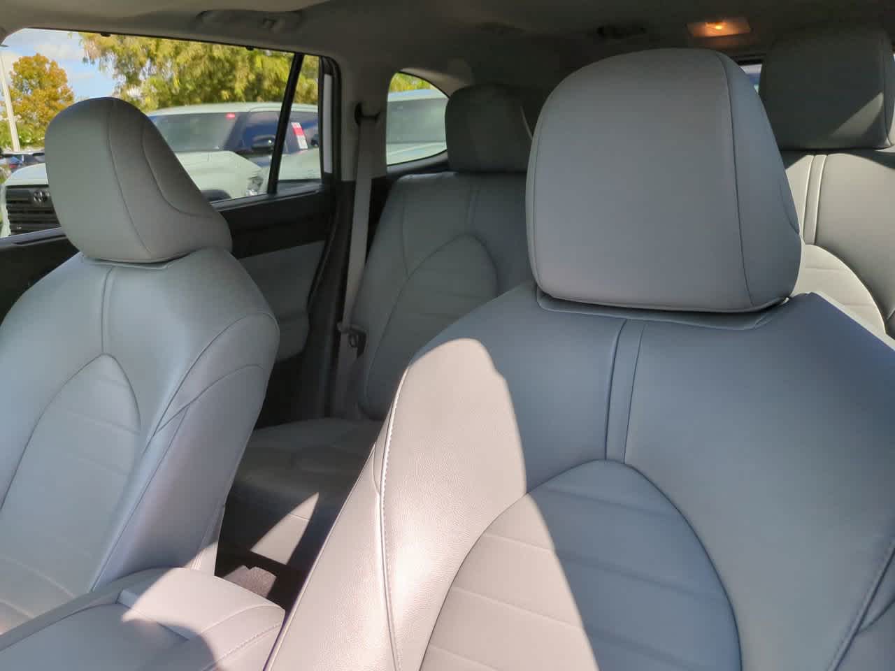 Thumbnail: 2024 Toyota Highlander - 8