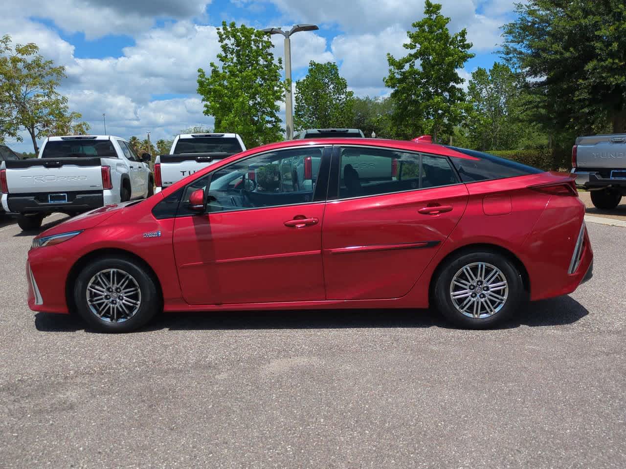 Thumbnail: 2018 Toyota Prius Prime - 3