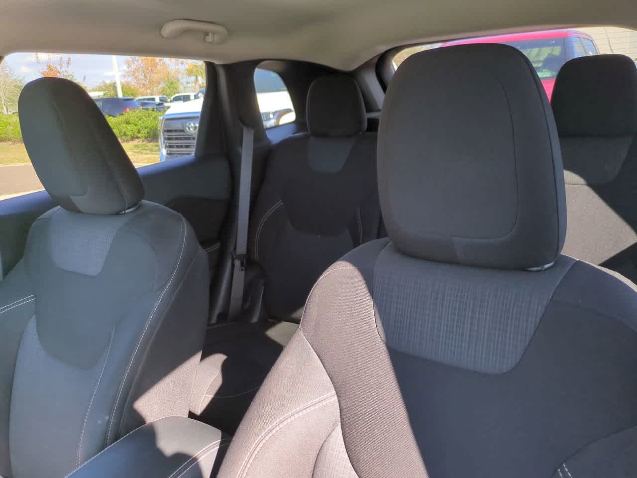 Thumbnail: 2015 Jeep Cherokee - 8