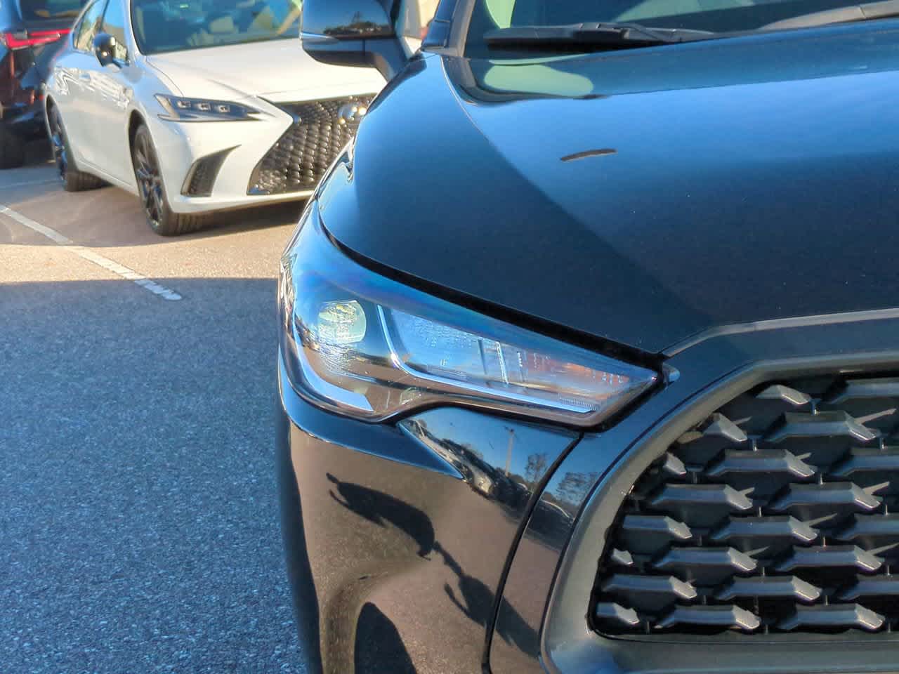 Thumbnail: 2025 Toyota Corolla Cross - 10