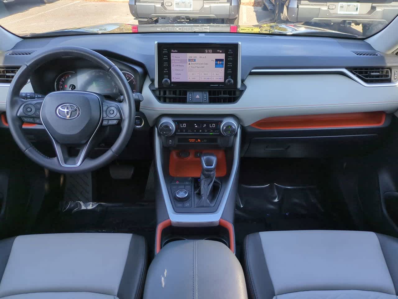 Thumbnail: 2020 Toyota RAV4 - 14