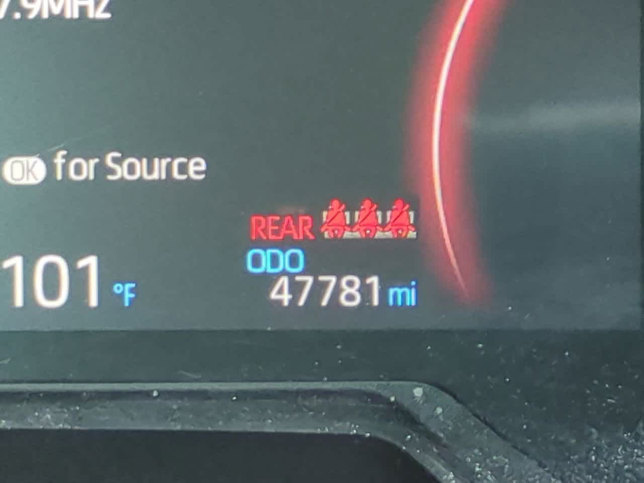 Thumbnail: 2023 Toyota RAV4 - 23
