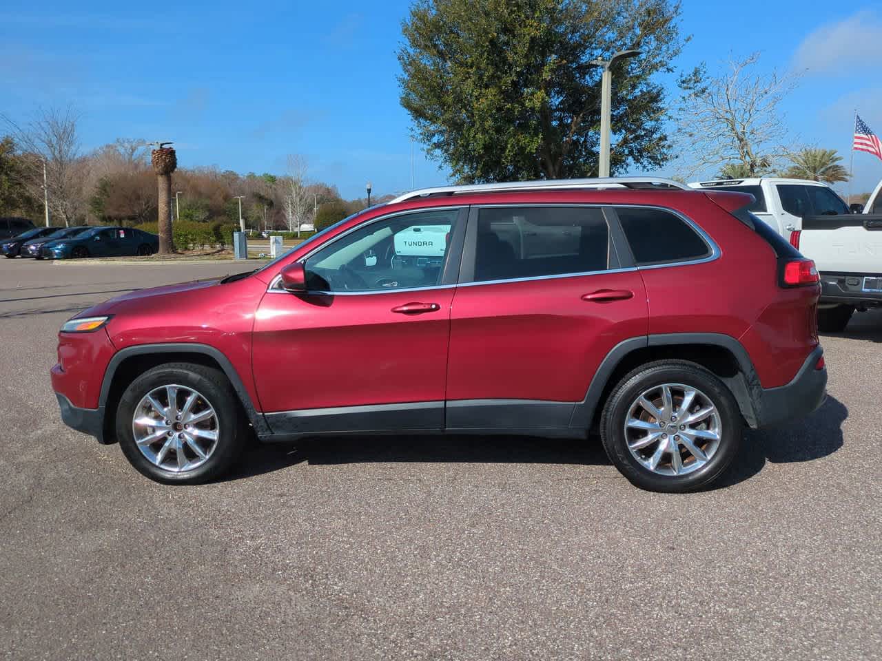 Thumbnail: 2014 Jeep Cherokee - 3