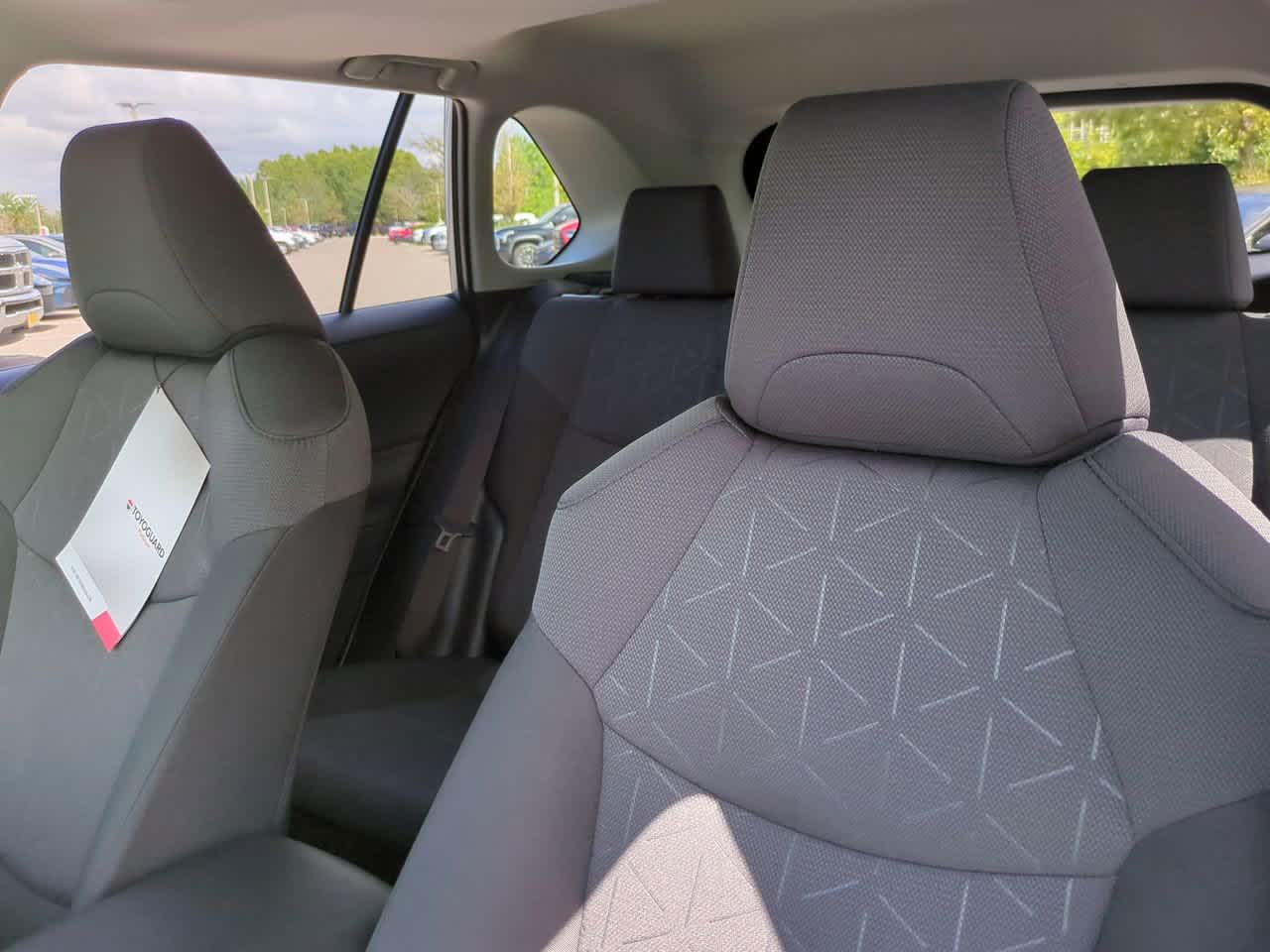 Thumbnail: 2025 Toyota RAV4 - 8