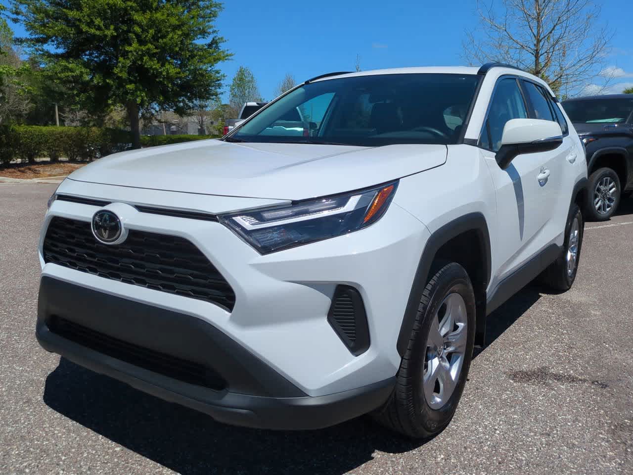 Thumbnail: 2025 Toyota RAV4 - 2