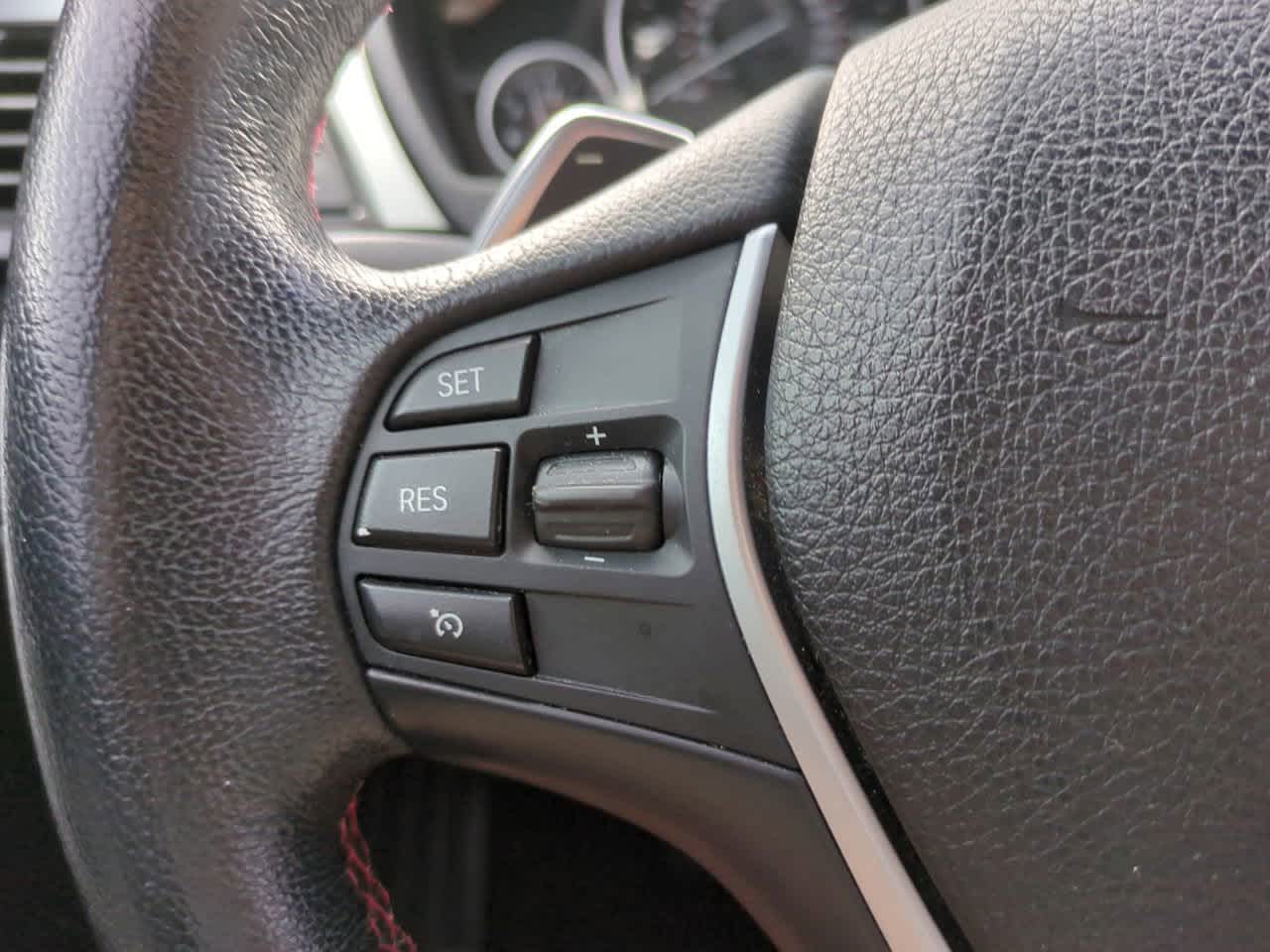 Thumbnail: 2013 BMW 3 Series - 22