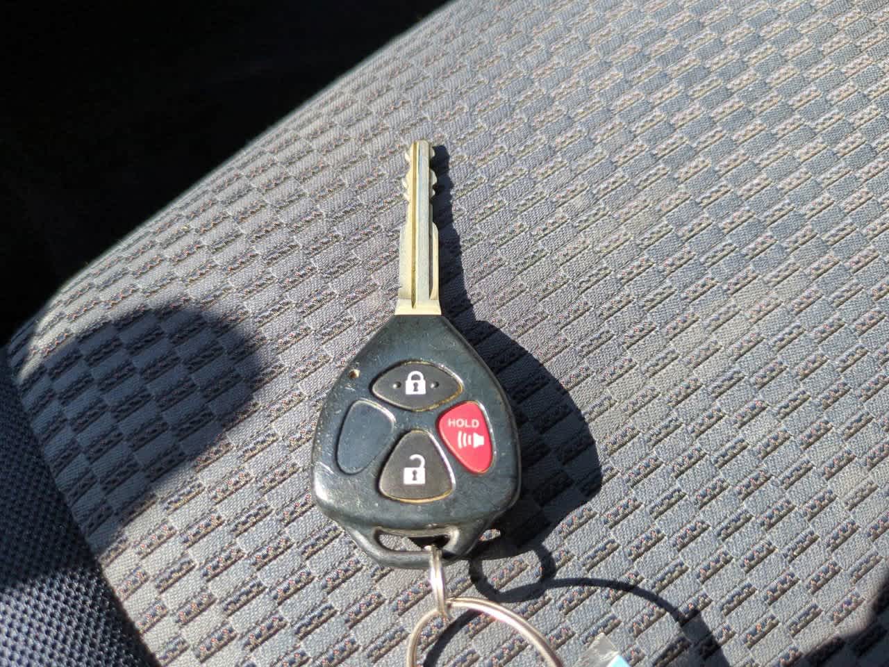 Thumbnail: 2011 Toyota RAV4 - 20