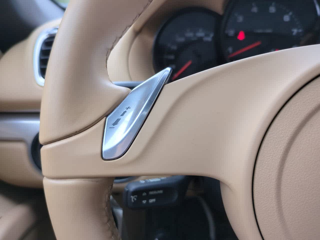 Thumbnail: 2013 Porsche Boxster - 19