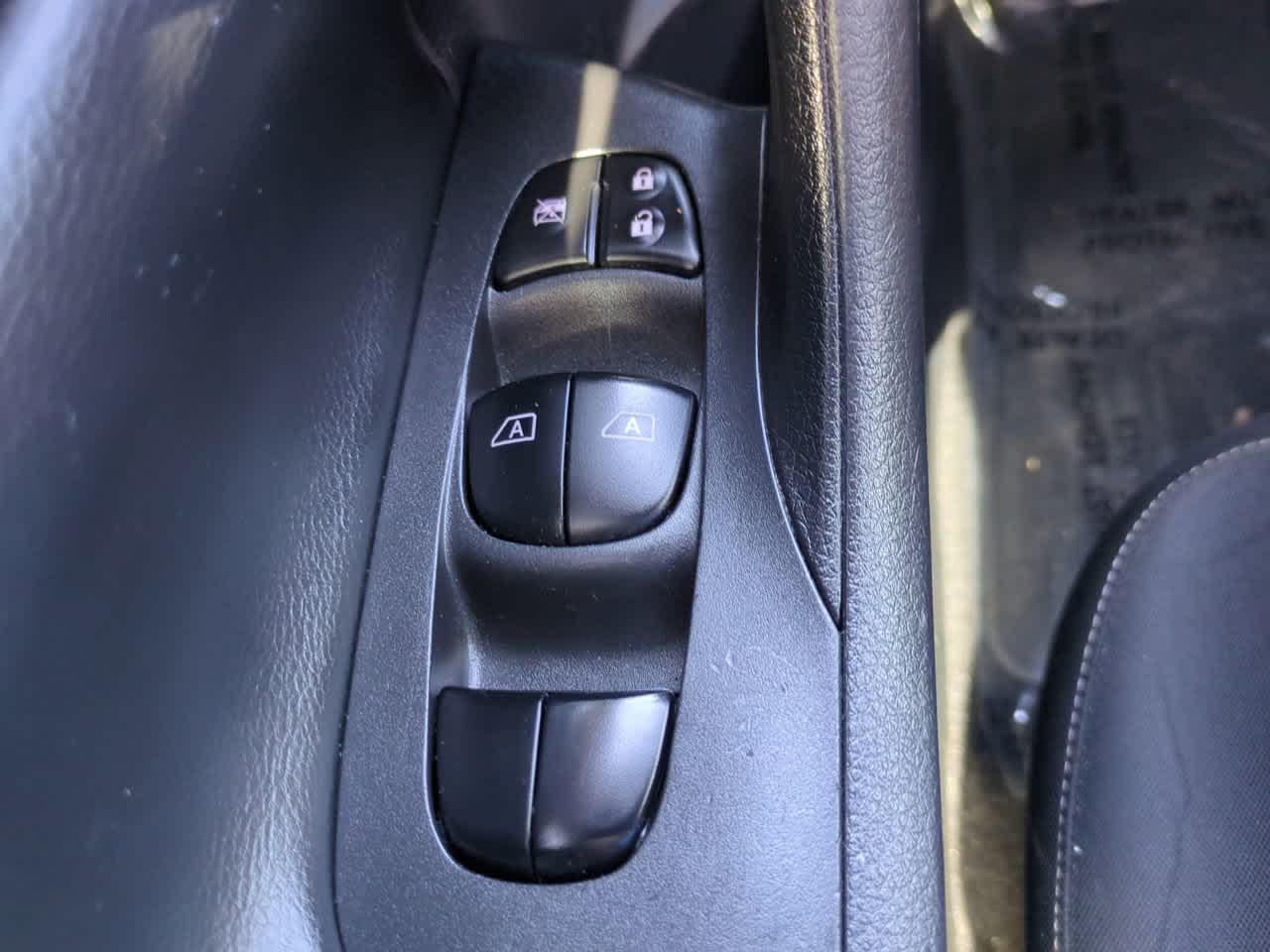 Thumbnail: 2016 Nissan Altima - 19