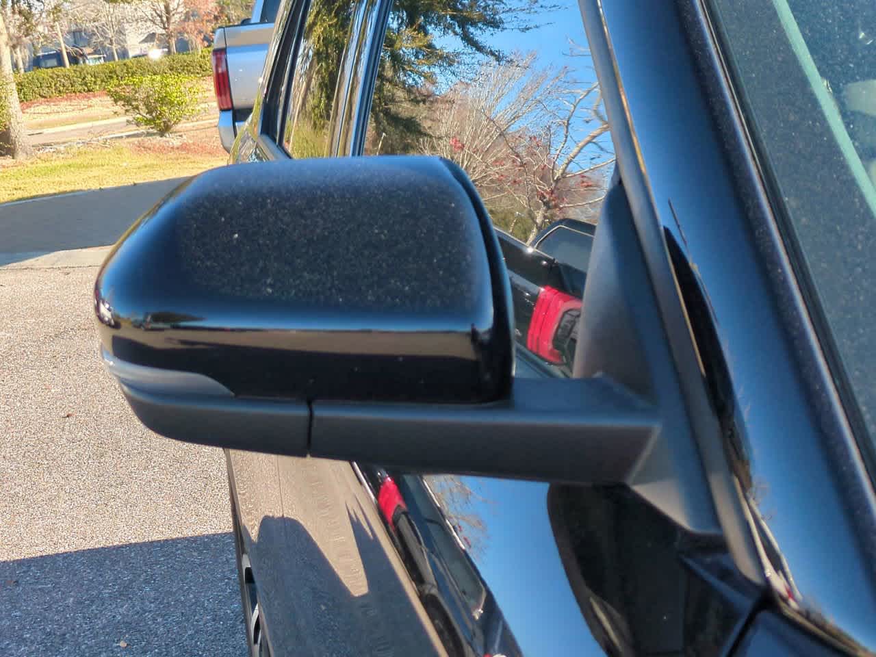 Thumbnail: 2025 Ford Explorer - 12