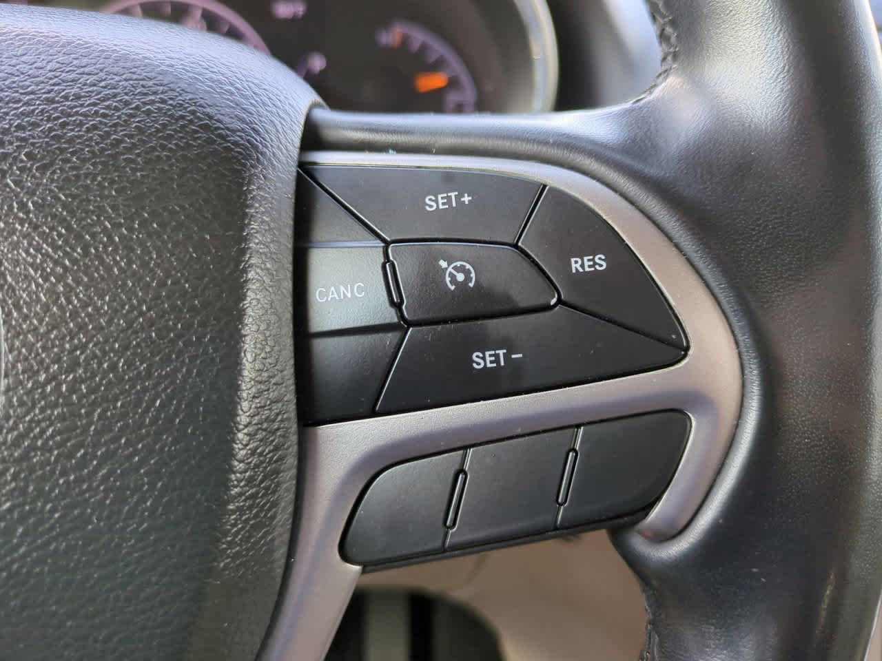 Thumbnail: 2022 Jeep Grand Cherokee - 26