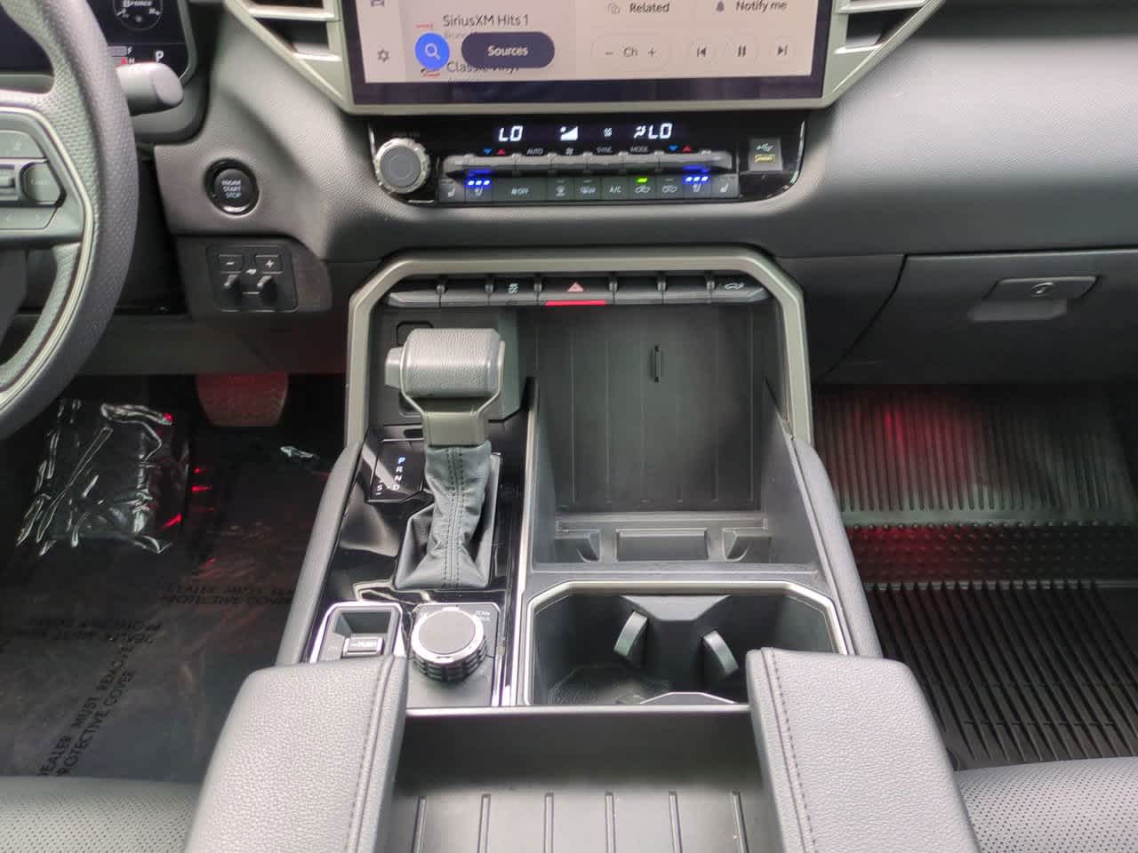 Thumbnail: 2025 Toyota Tundra - 18