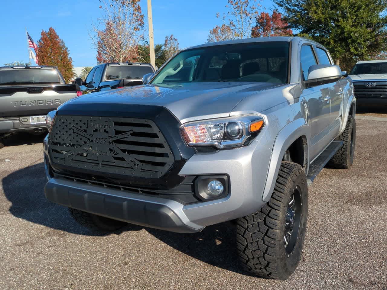 Thumbnail: 2017 Toyota Tacoma - 2