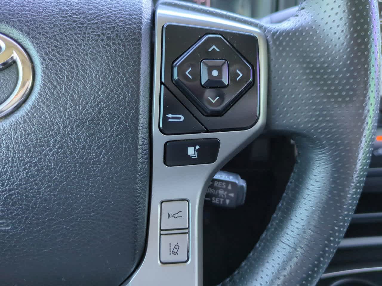 Thumbnail: 2021 Toyota 4Runner - 26