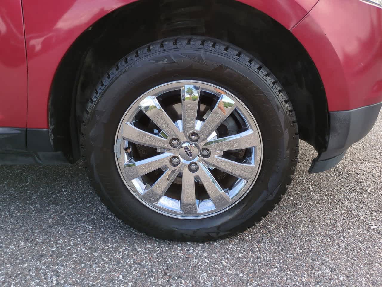 Thumbnail: 2010 Ford Edge - 11