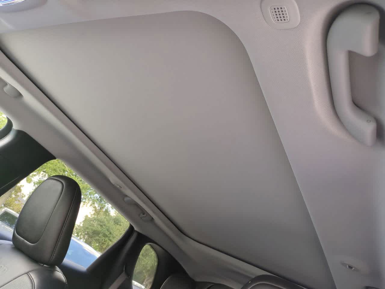 Thumbnail: 2021 Jeep Cherokee - 19