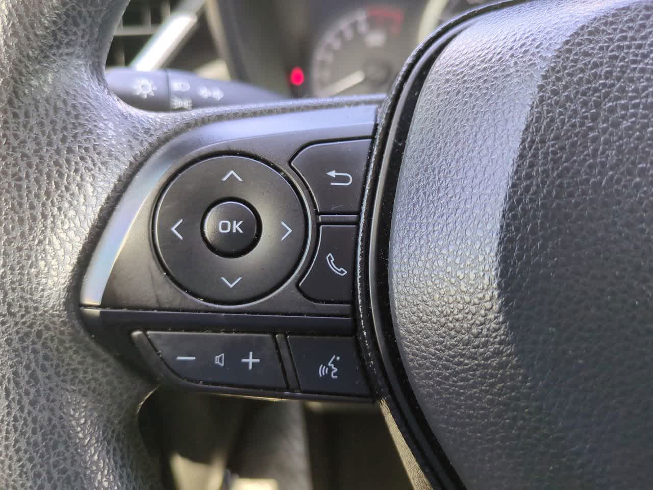 Thumbnail: 2021 Toyota Corolla - 22