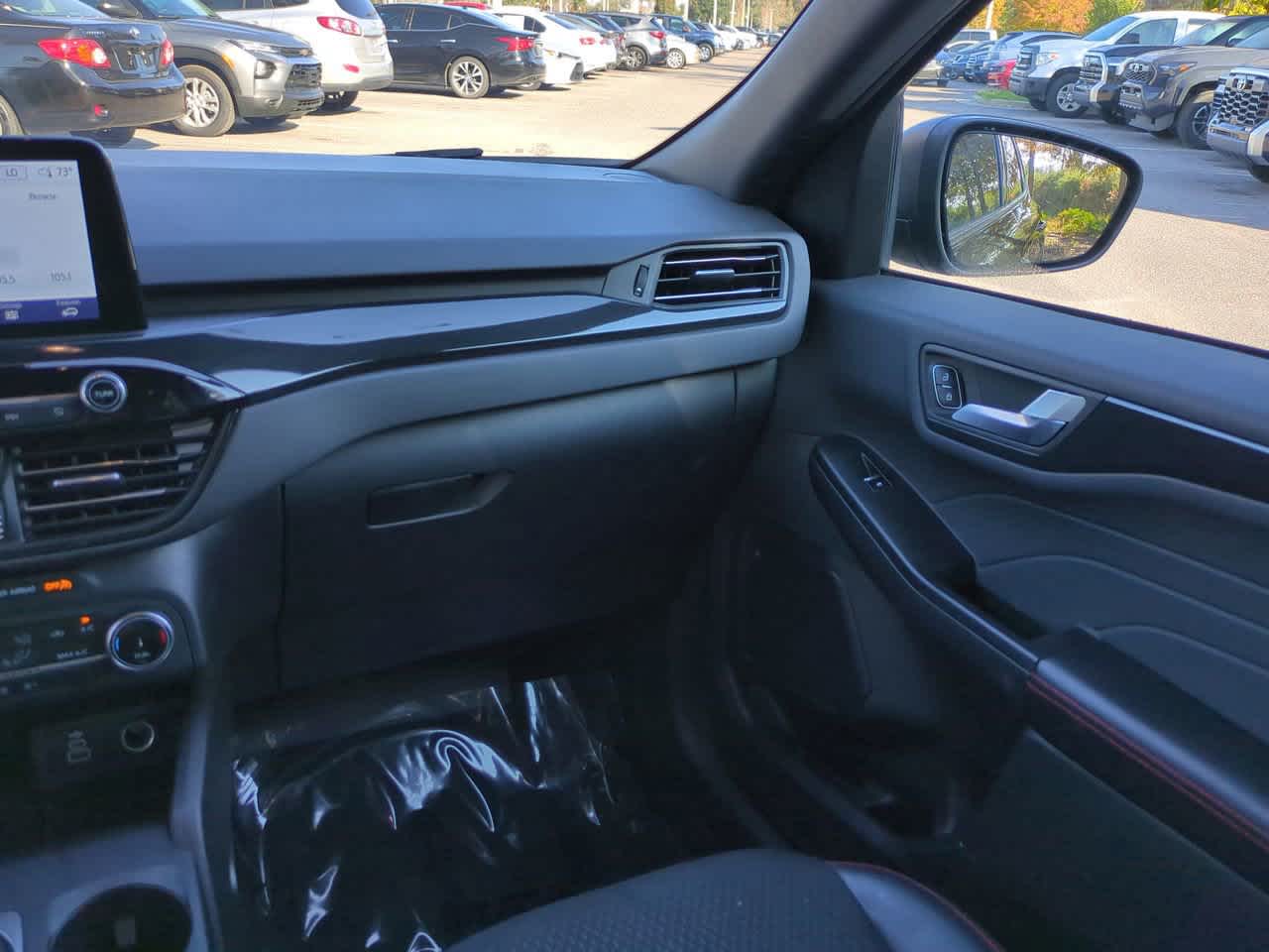 Thumbnail: 2025 Ford Escape - 16