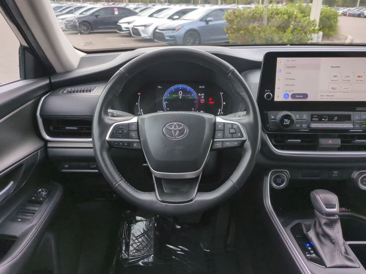 Thumbnail: 2024 Toyota Grand Highlander - 16