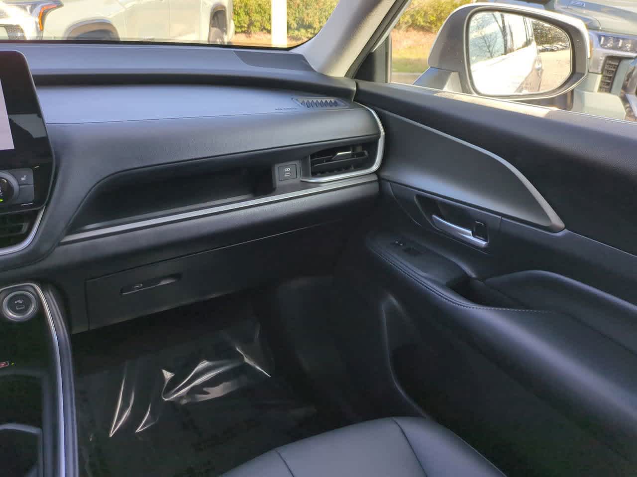 Thumbnail: 2025 Toyota Grand Highlander - 17