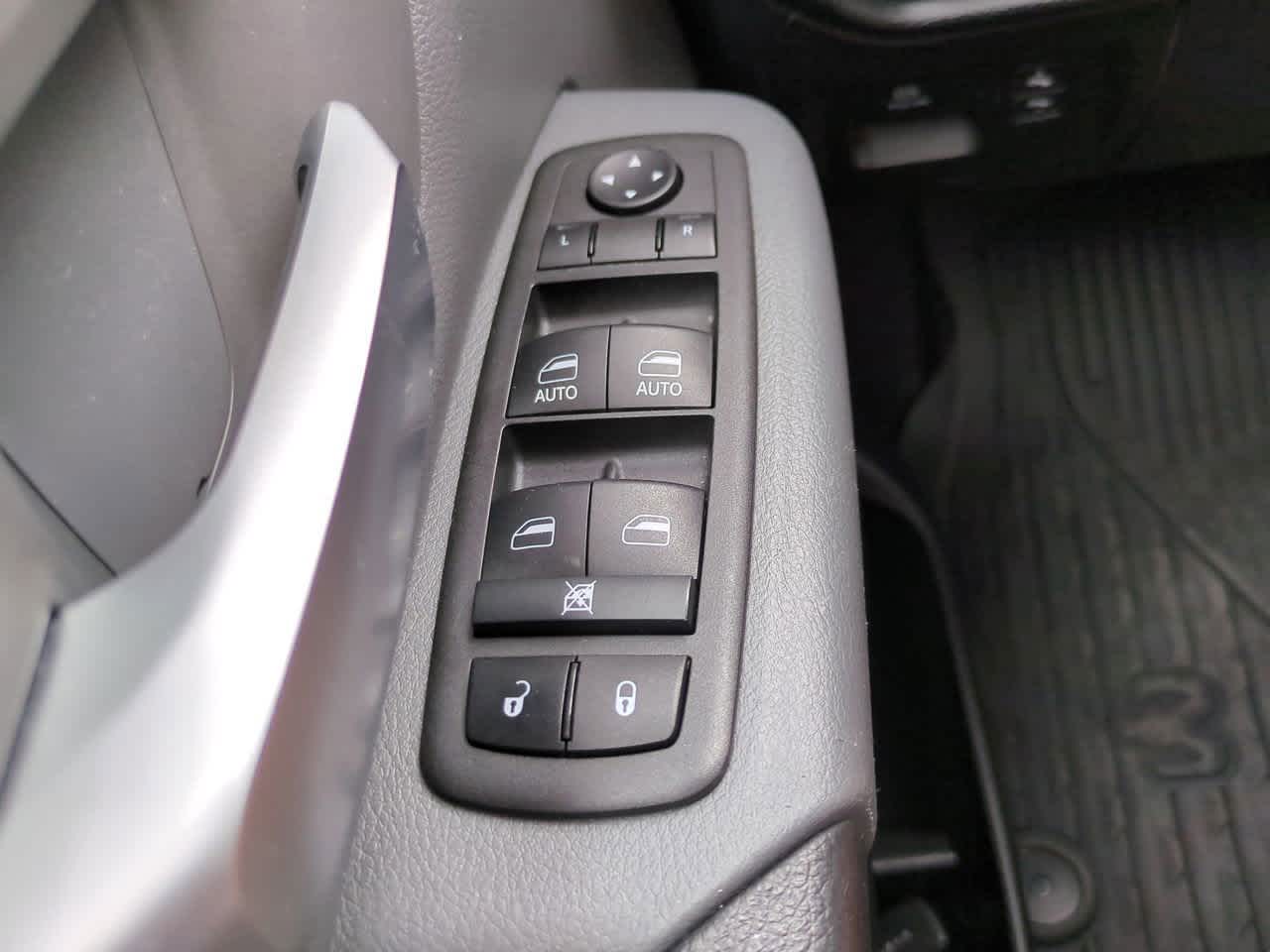 Thumbnail: 2022 RAM 1500 - 21