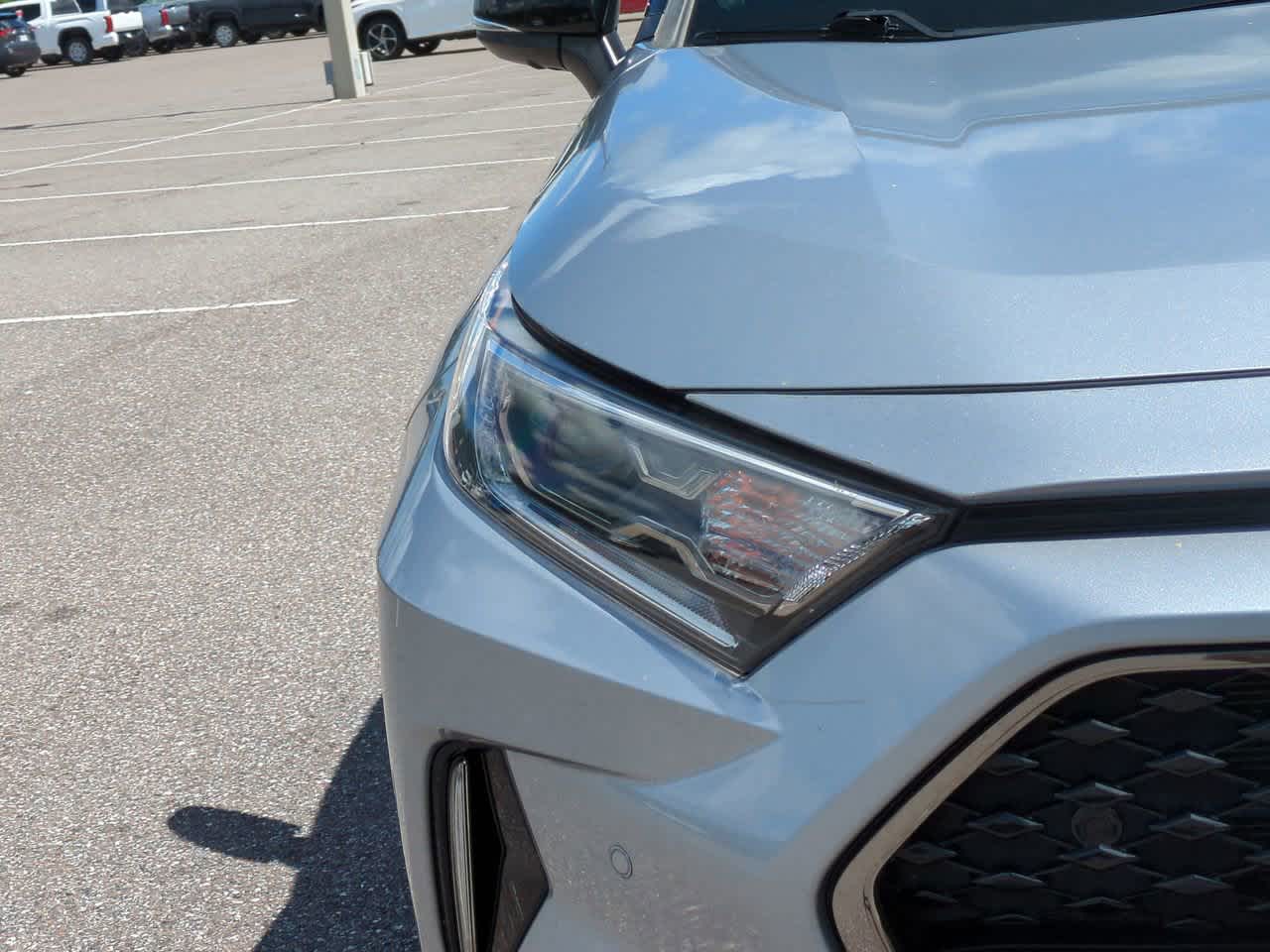2021 Toyota RAV4 Prime XSE 10
