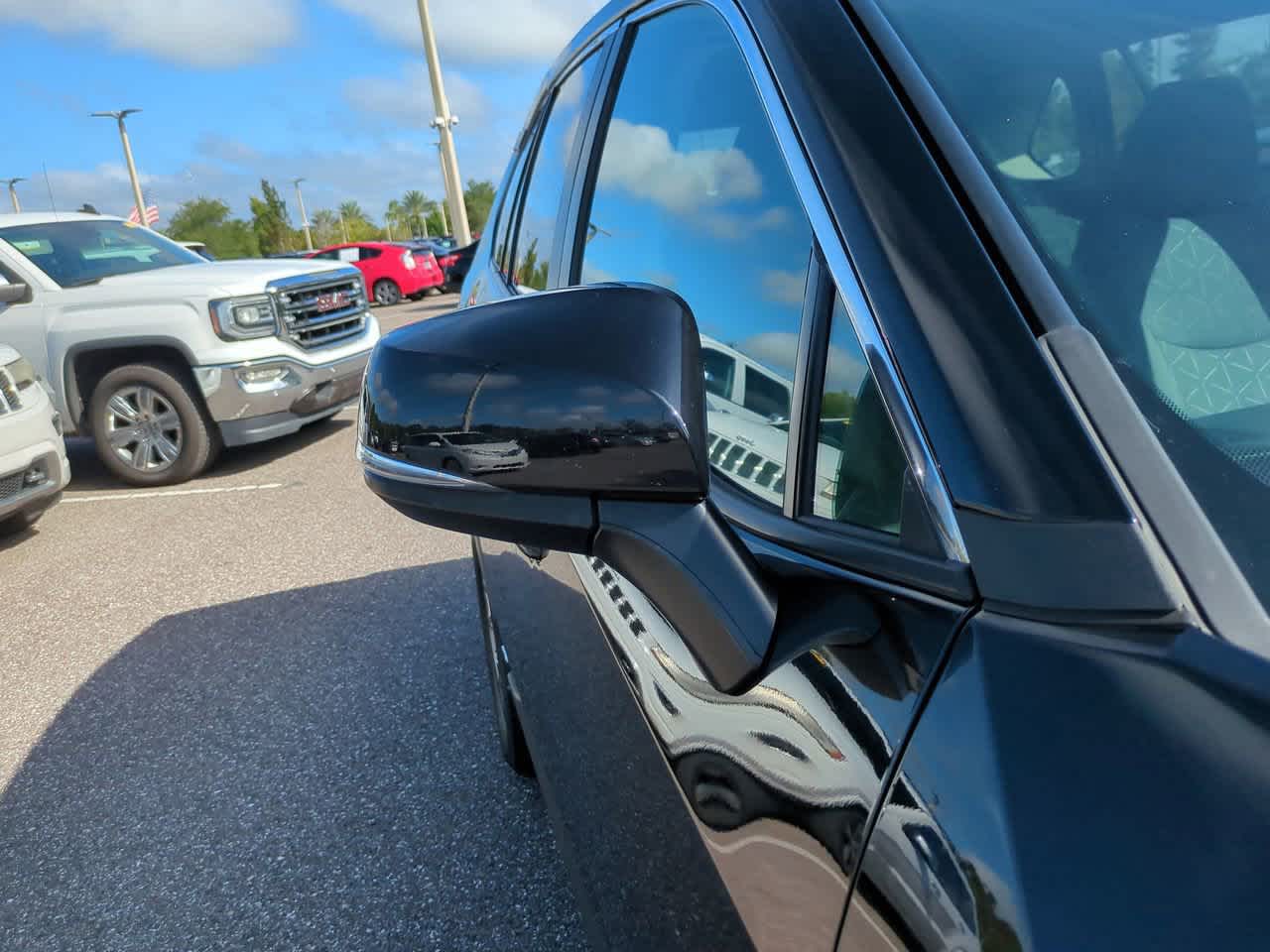 Thumbnail: 2024 Toyota RAV4 - 12