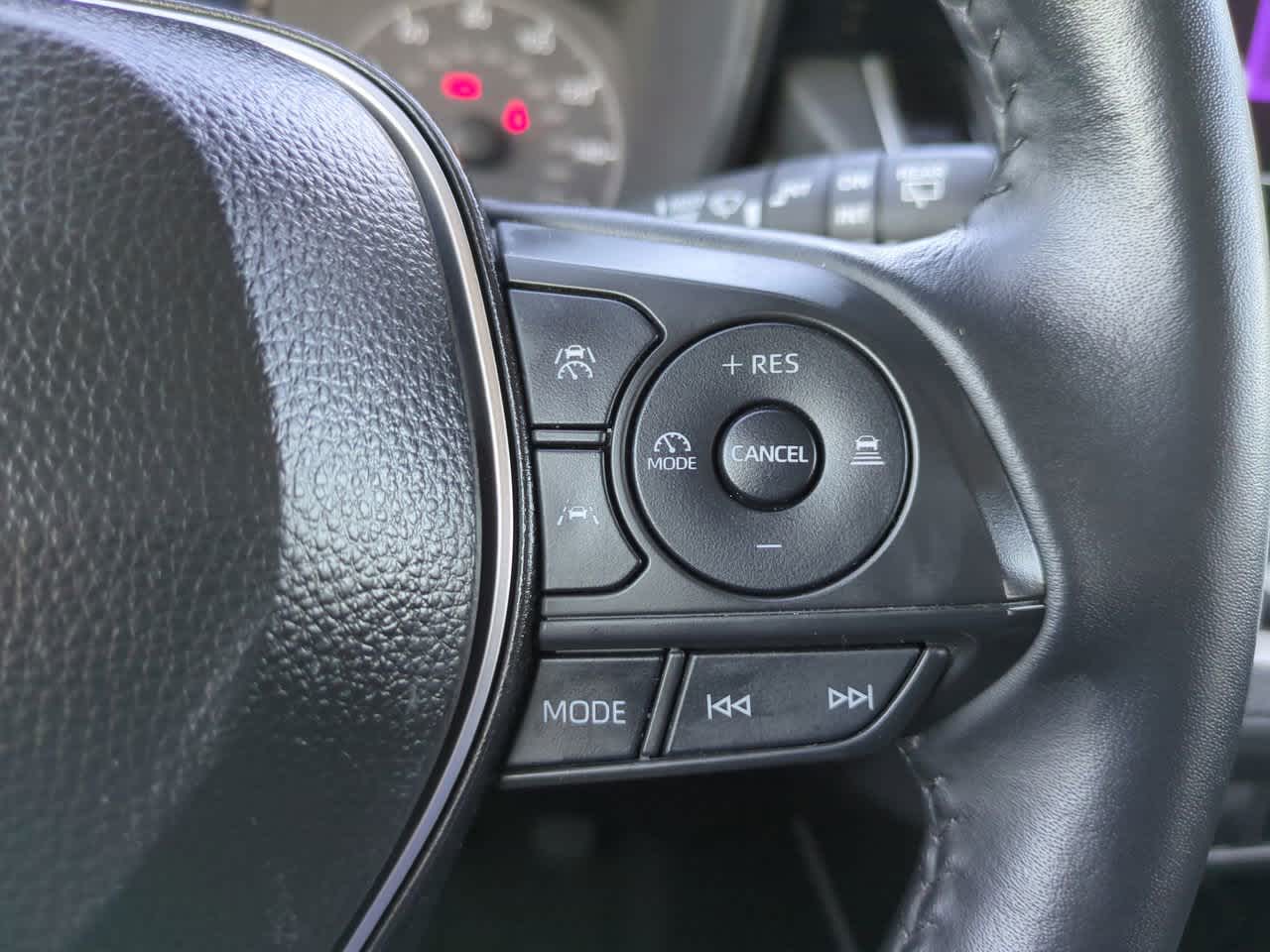 Thumbnail: 2025 Toyota Corolla Cross - 23