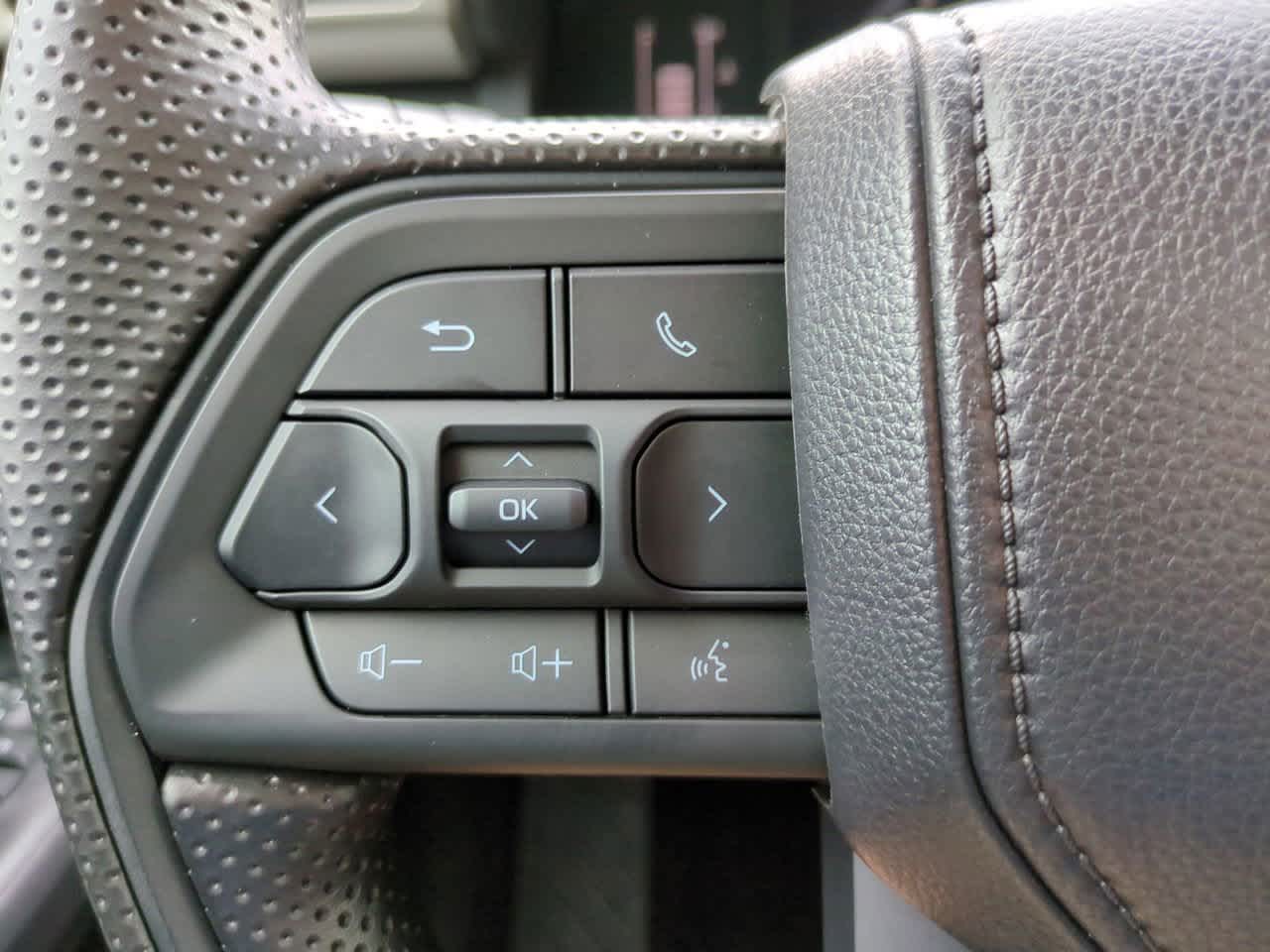 Thumbnail: 2025 Toyota Tacoma - 21