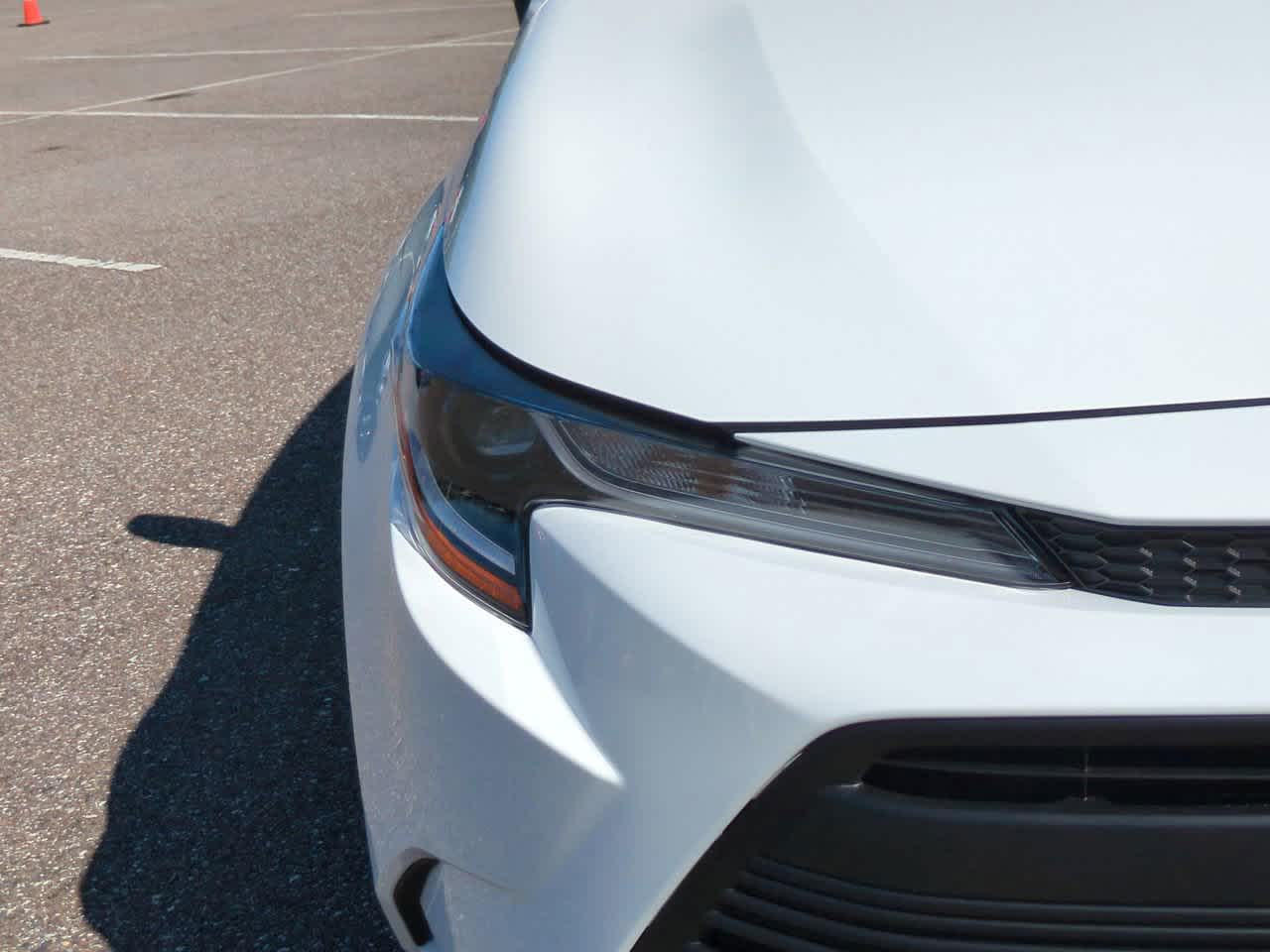 Thumbnail: 2024 Toyota Corolla - 10