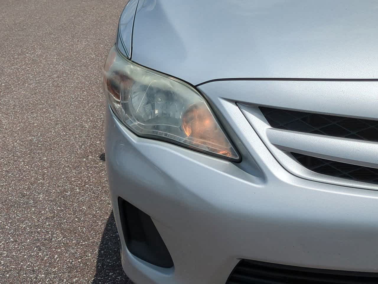 Thumbnail: 2013 Toyota Corolla - 10