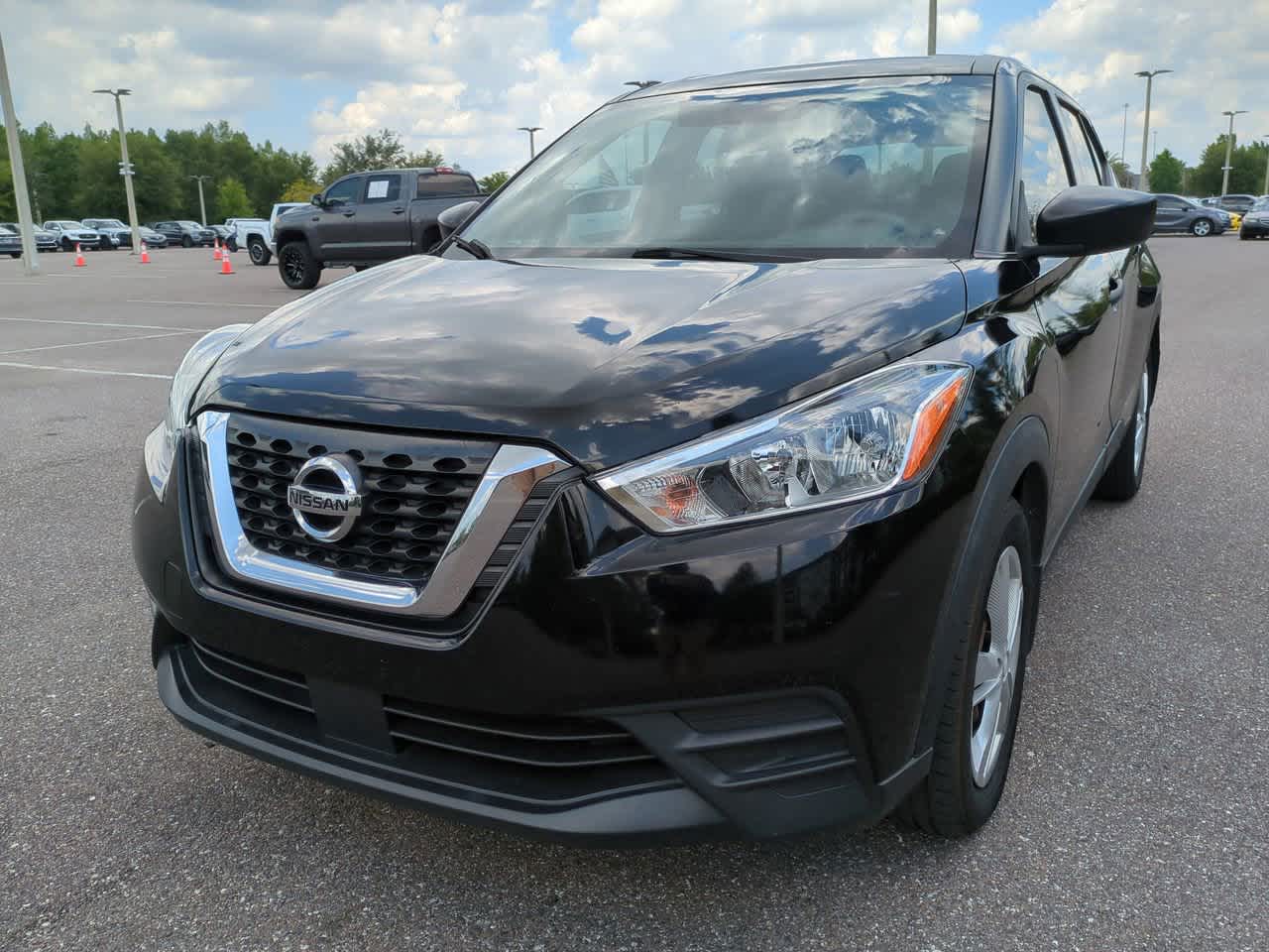 2020 Nissan Kicks S 2