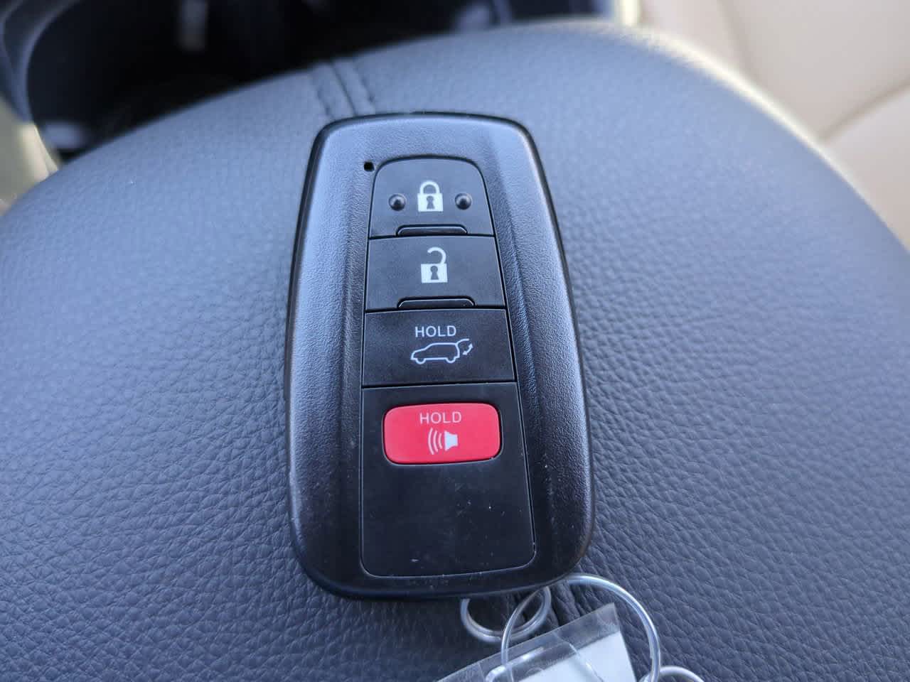 Thumbnail: 2025 Toyota RAV4 - 27