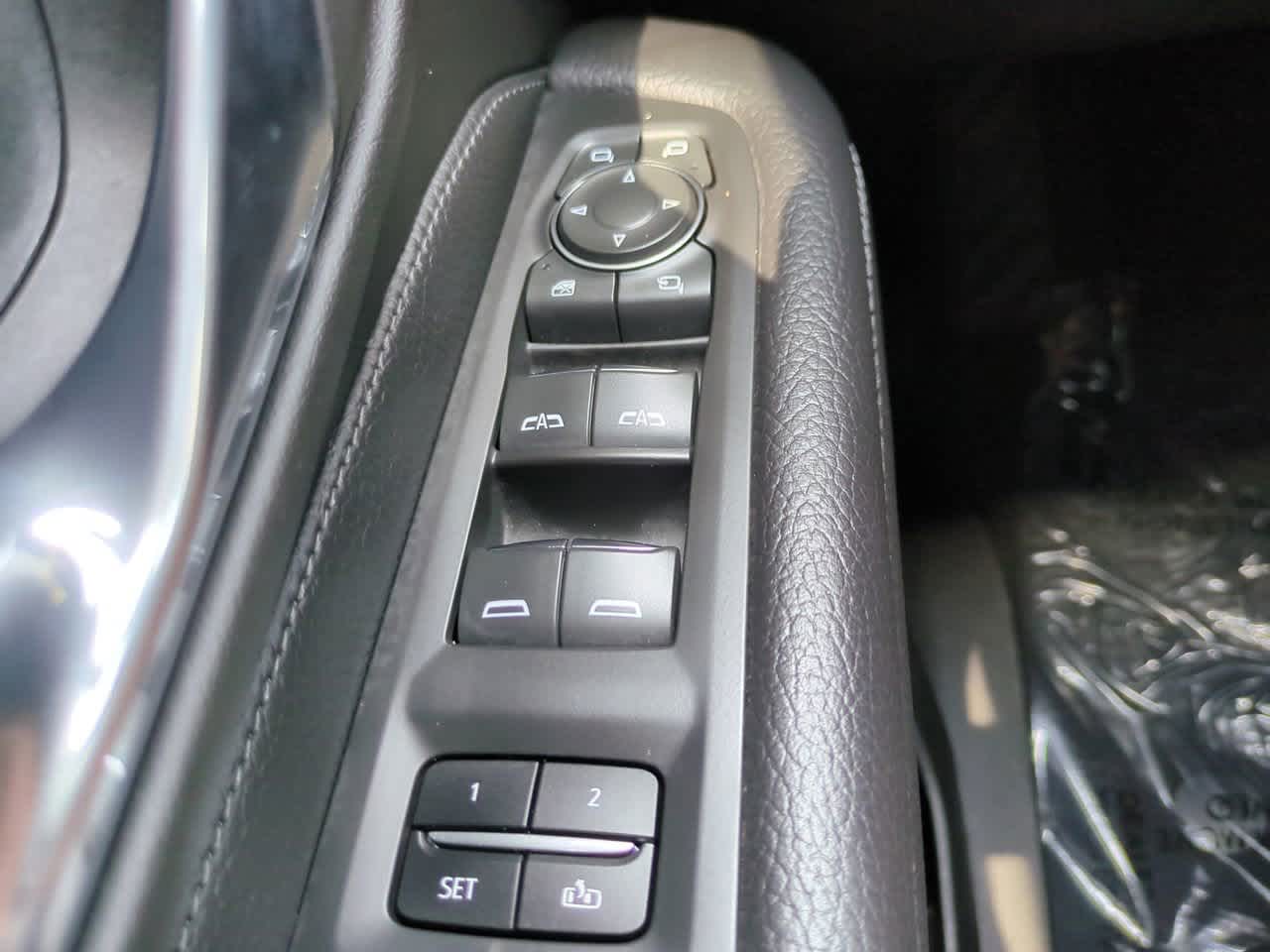 Thumbnail: 2021 GMC Yukon - 25