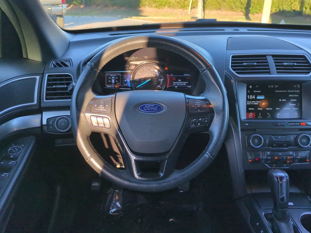 Thumbnail: 2017 Ford Explorer - 16