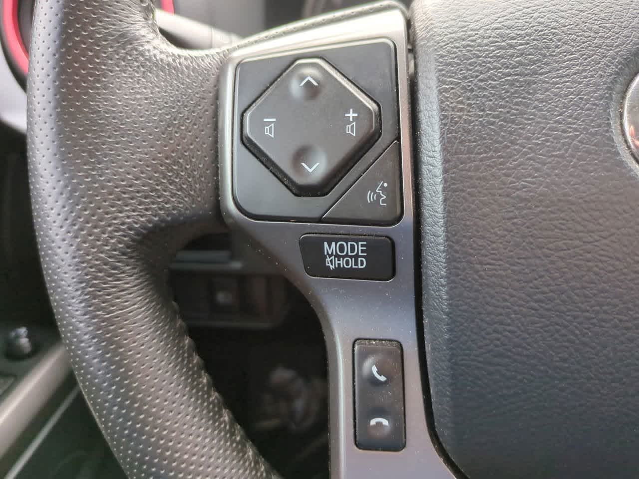 Thumbnail: 2019 Toyota Tacoma - 22