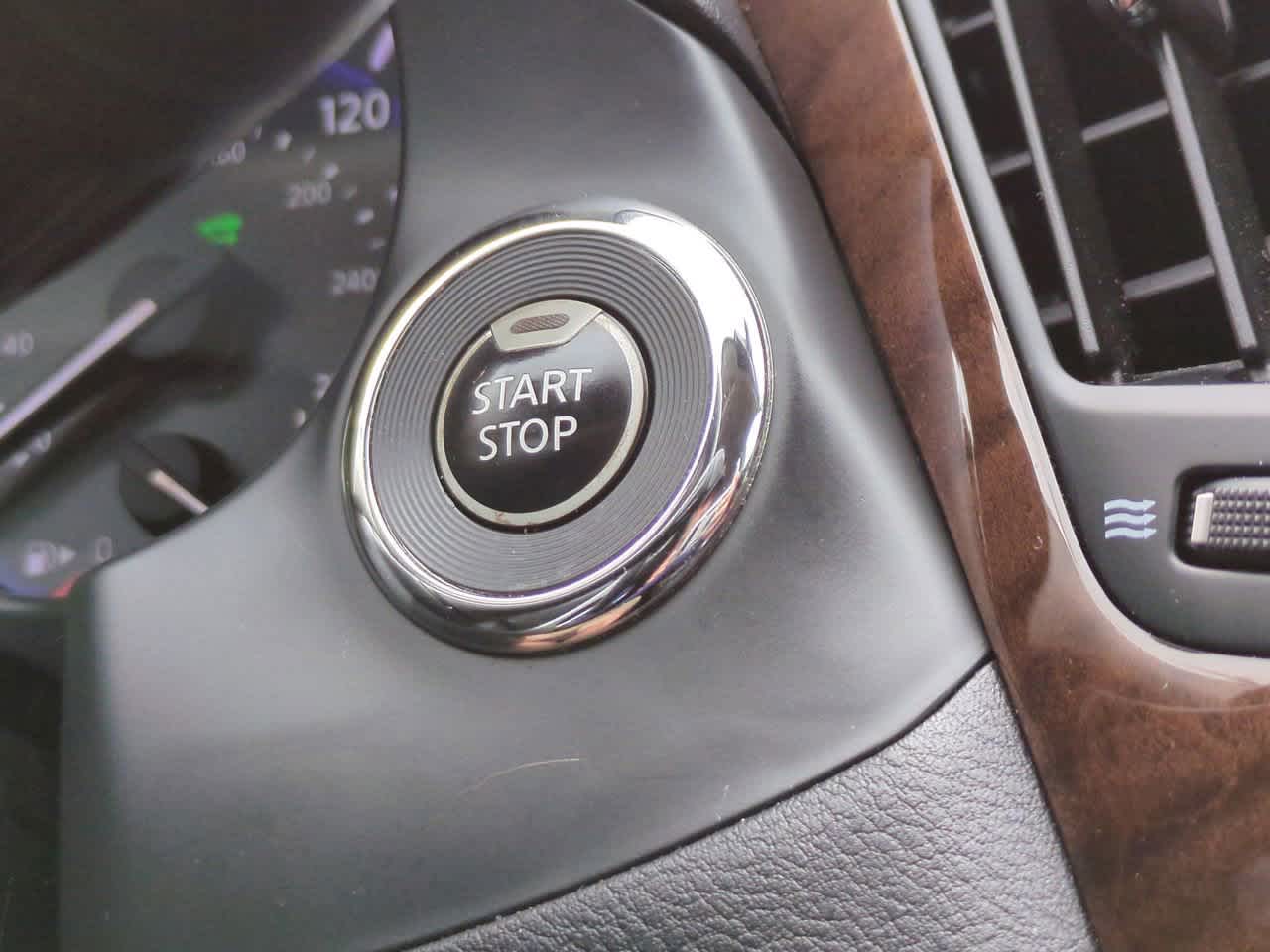 Thumbnail: 2014 INFINITI Q50 - 28