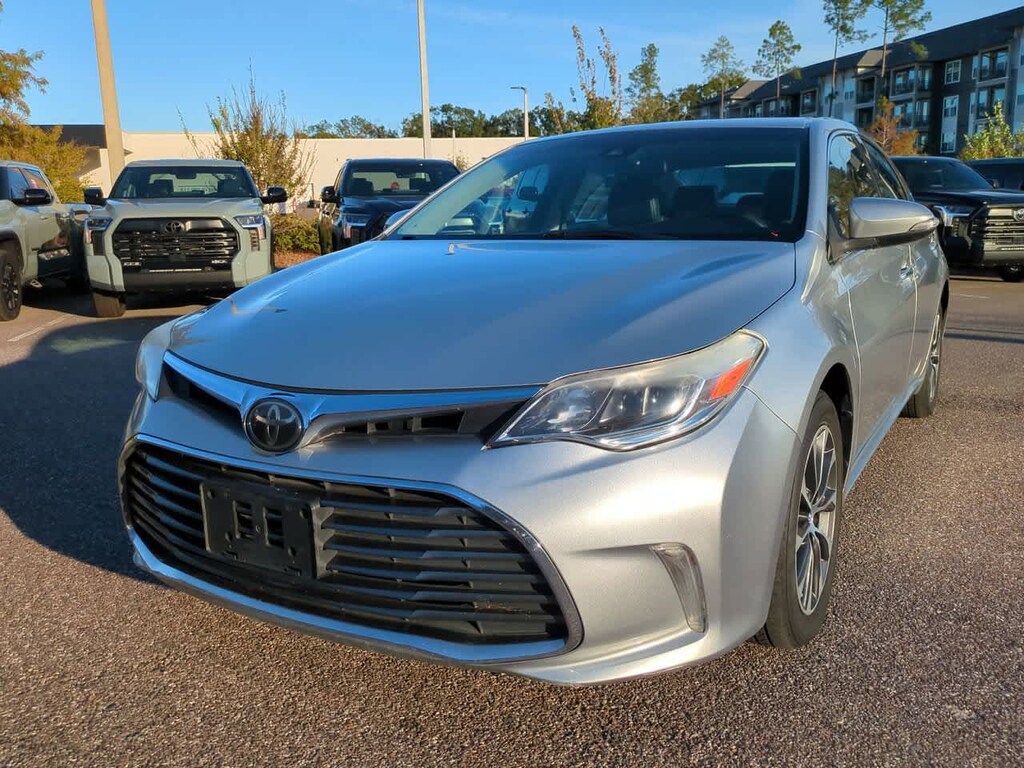Certified 2018 Toyota Avalon XLE Sedan