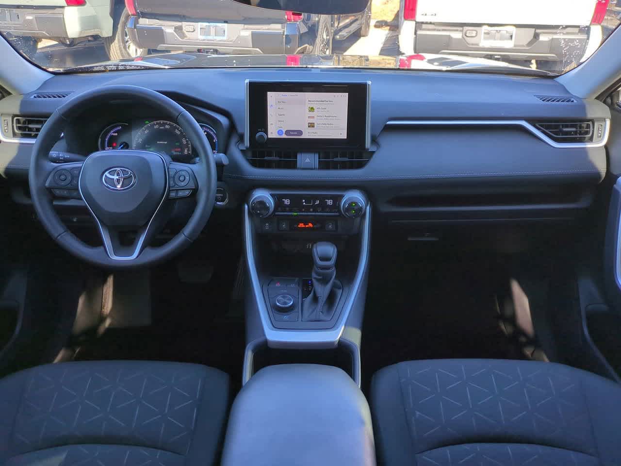 Thumbnail: 2024 Toyota RAV4 - 14