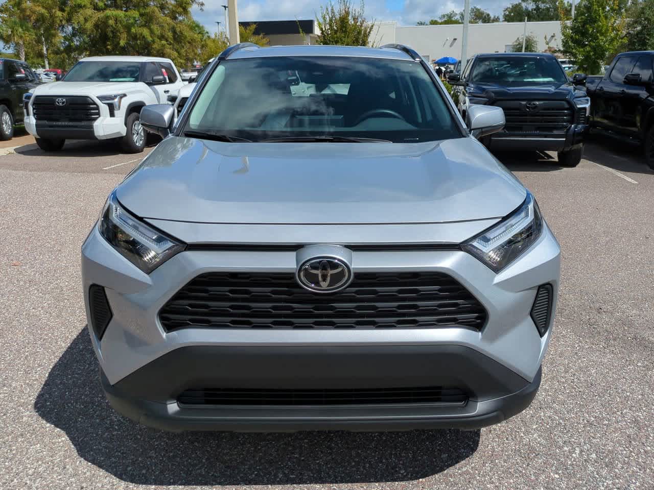 Thumbnail: 2025 Toyota RAV4 - 9