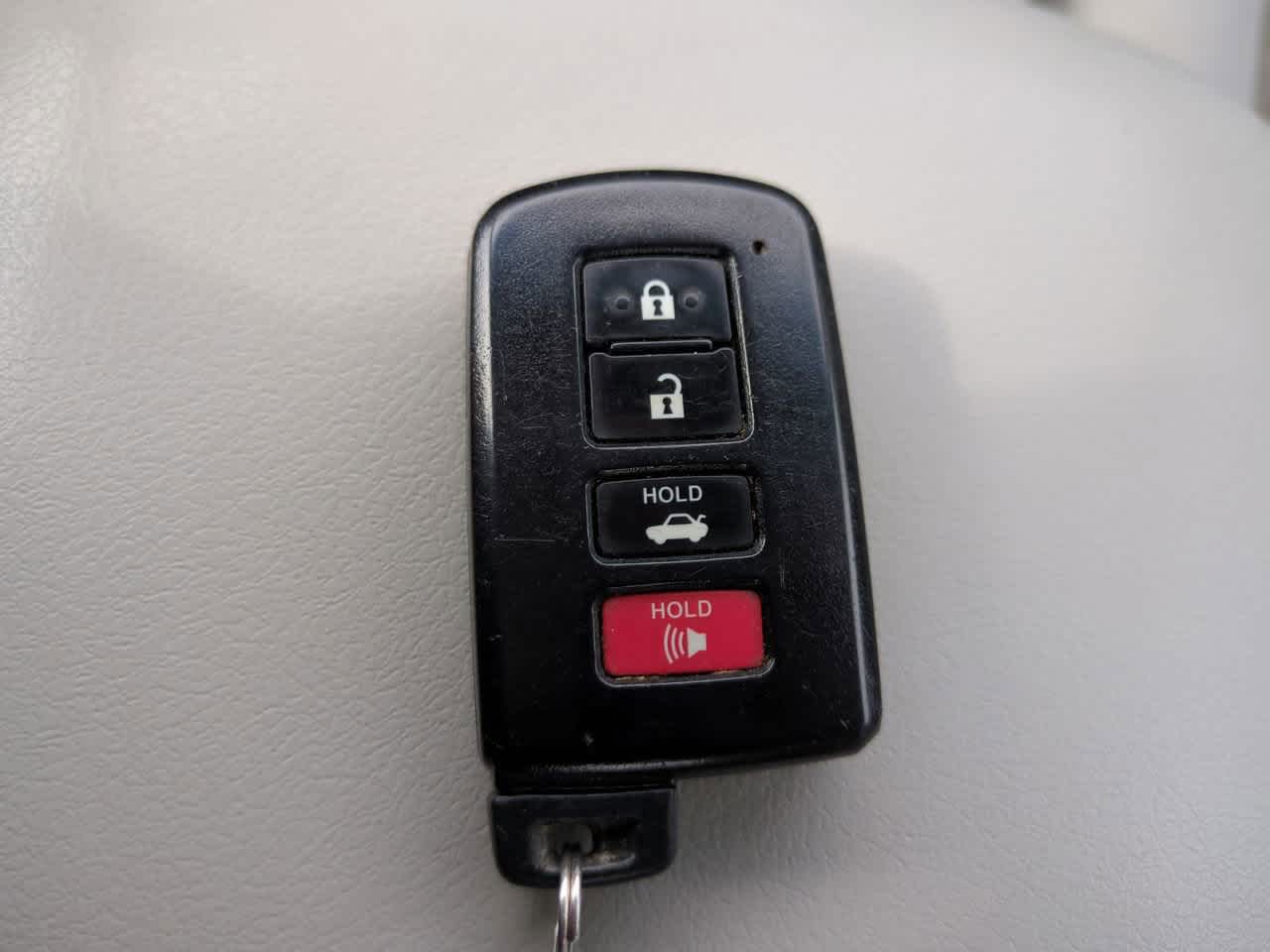 Thumbnail: 2013 Toyota Camry - 22