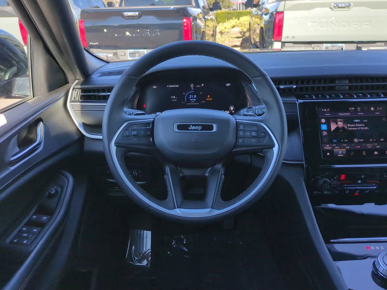 Thumbnail: 2024 Jeep Grand Cherokee L - 16