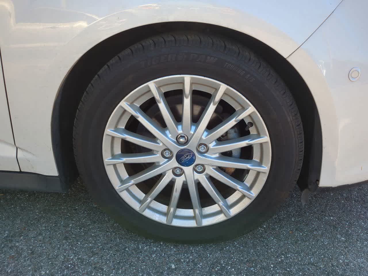 Thumbnail: 2013 Ford C-Max - 8