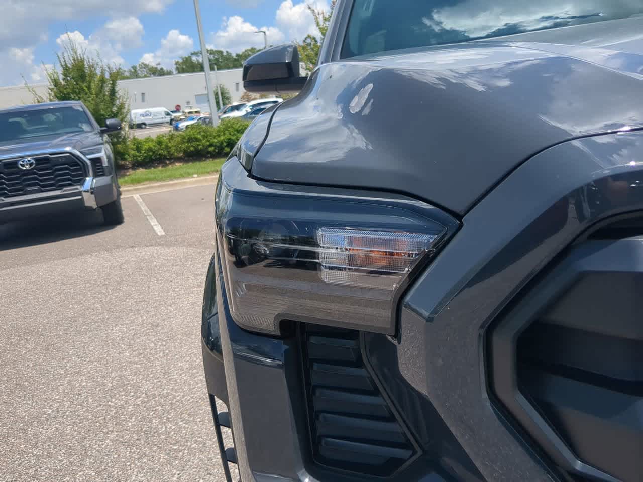 Thumbnail: 2025 Toyota Tacoma - 10