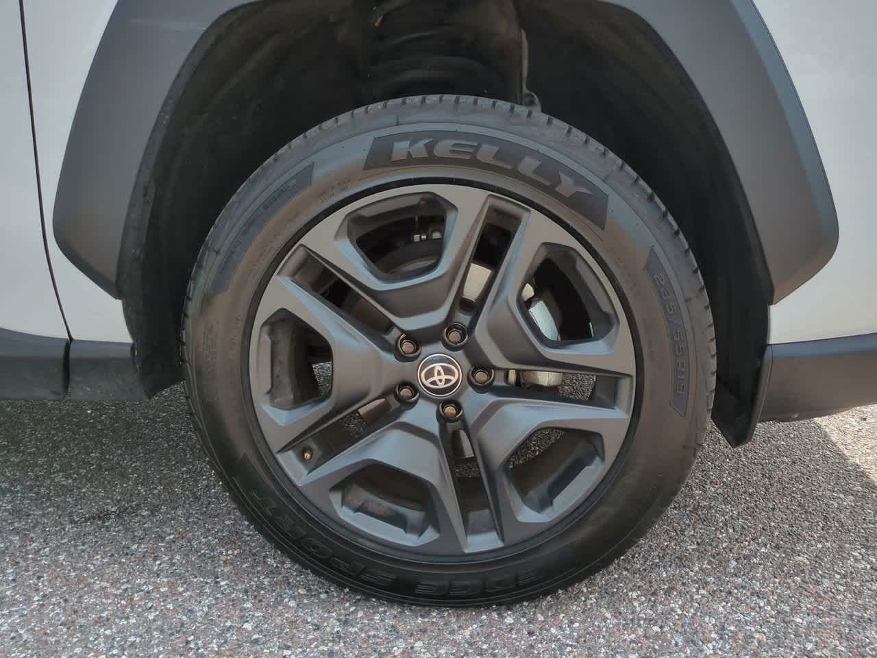 Thumbnail: 2024 Toyota RAV4 - 11