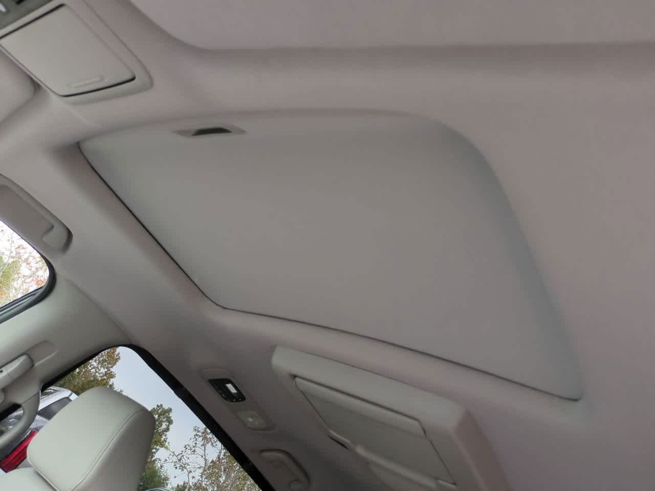 Thumbnail: 2019 Honda Odyssey - 20